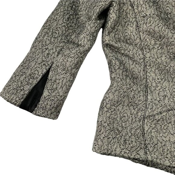 ASOS  Petite Metallic Blazer Zipper Blazer with front zip pockets - Picture 8 of 9